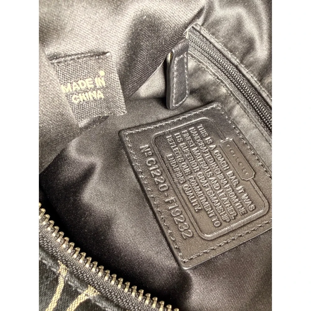 Coach Signature Jacquard Black Grey Hobo Adjustable Crossbody Bag F19232